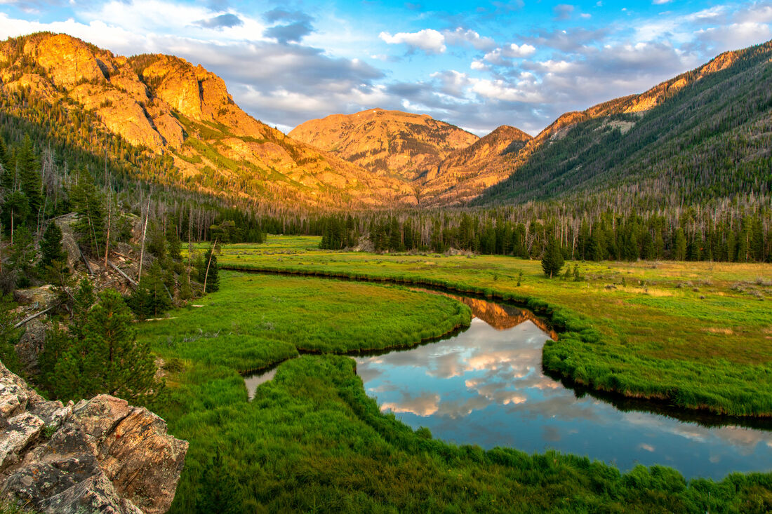 Inlet trail Grand Lake Colorado Valley Sunset